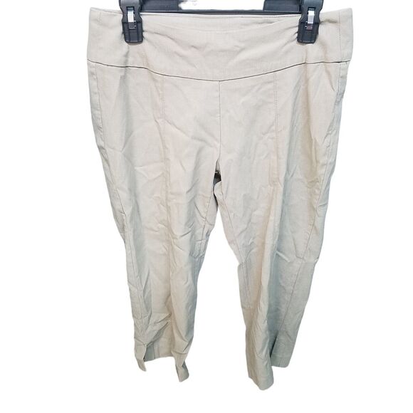 Lulu B Womens Size 6 Beige Striped Capri Pants - Picture 1 of 9